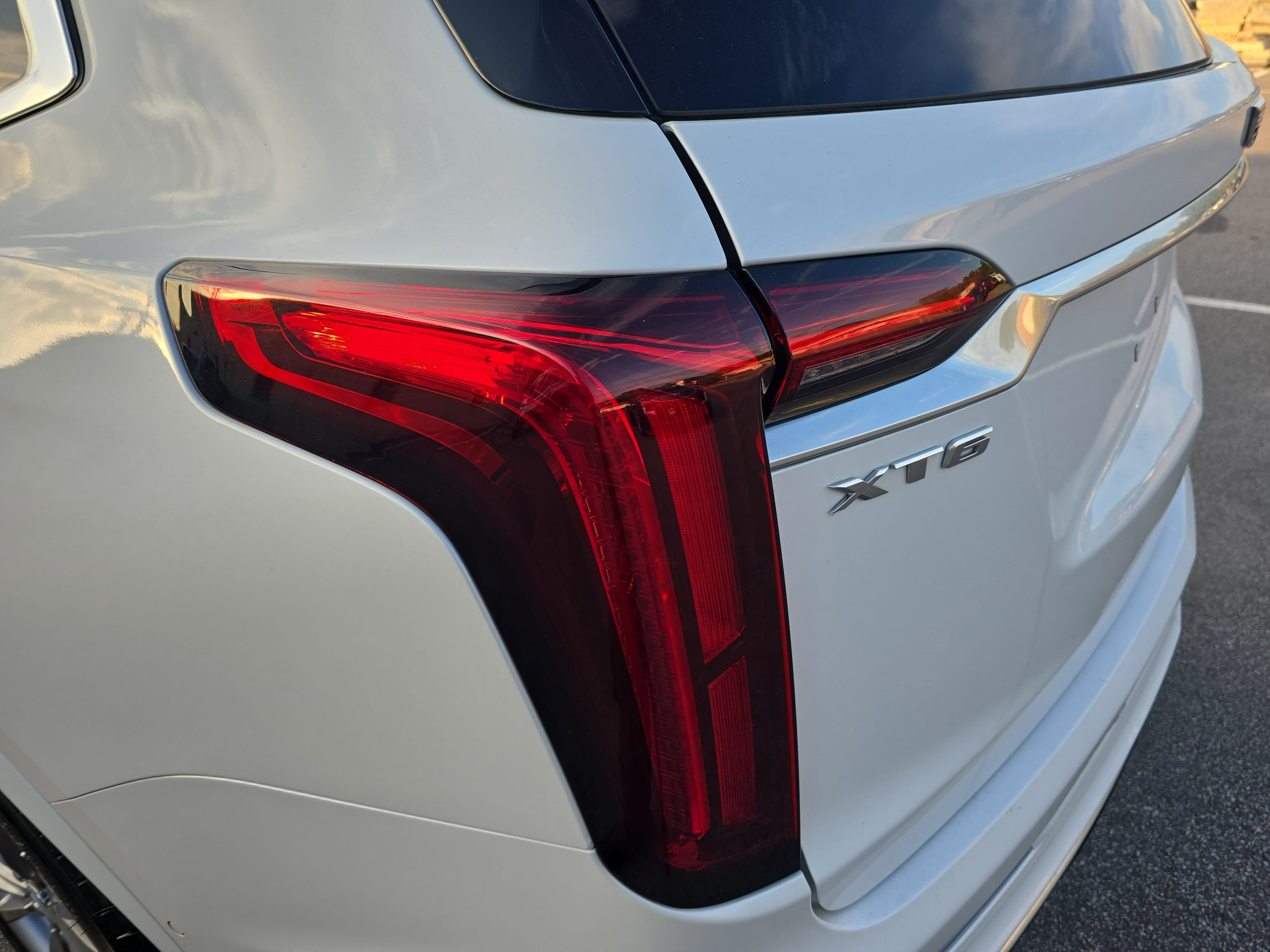 Used 2023 Cadillac XT6 Premium Luxury w/ Technology Package FWD image 35