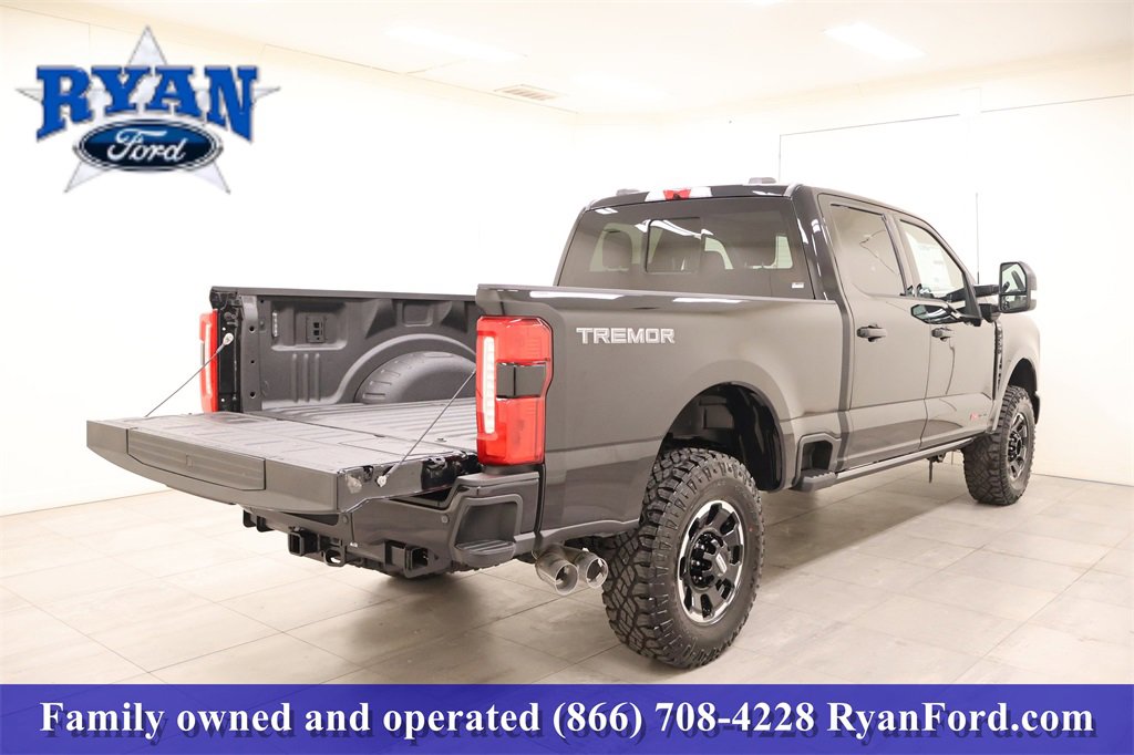 New 2026 Ford F250 Lariat w/ Tremor Off-Road Package image 6