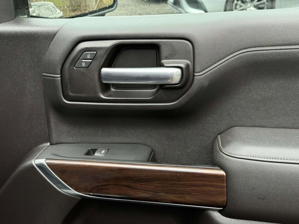 Used 2019 GMC Sierra 1500 SLT w/ SLT Premium Package image 9