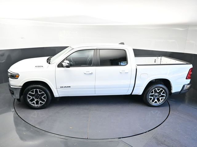 Used 2025 RAM 1500 Laramie AWD/4WD image 32