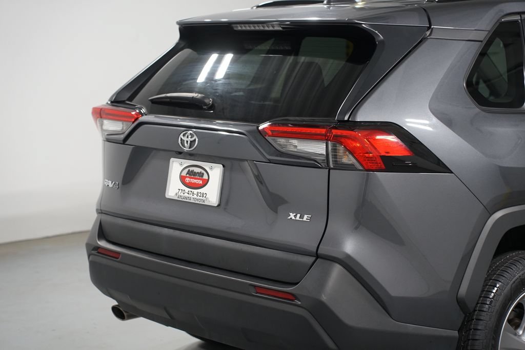 Used 2023 Toyota RAV4 XLE FWD image 9