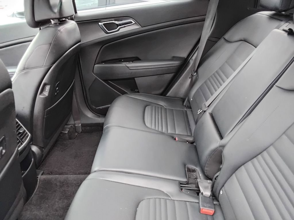 Used 2023 Kia Sportage SX image 10