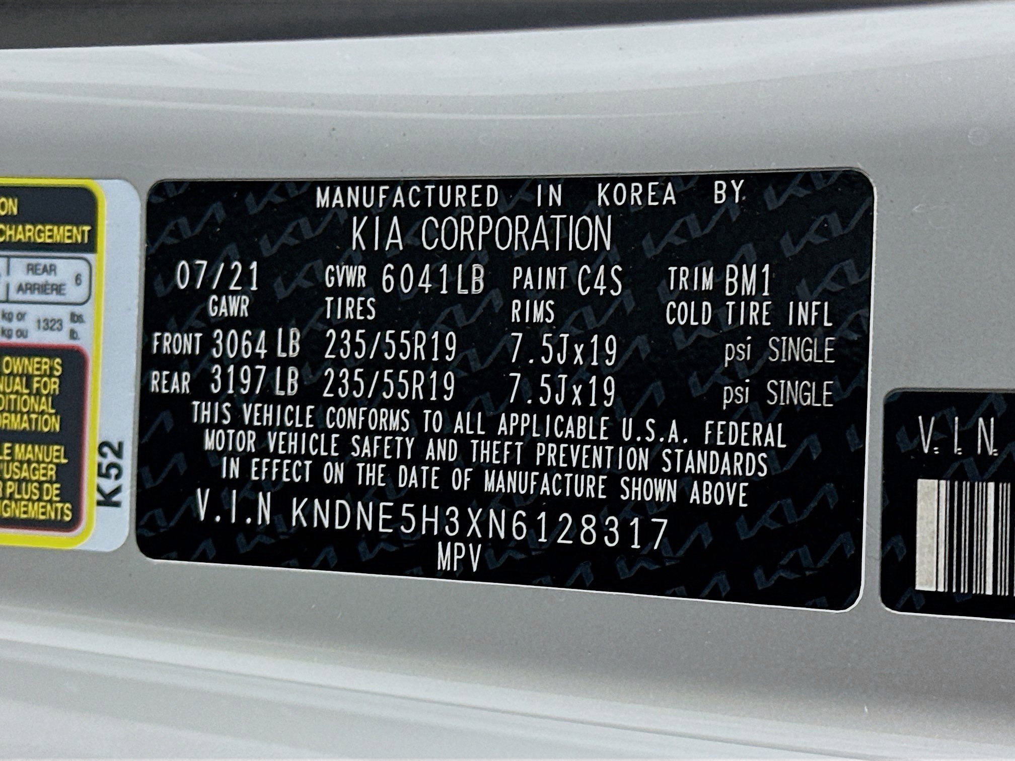 Used 2022 Kia Carnival SX image 12