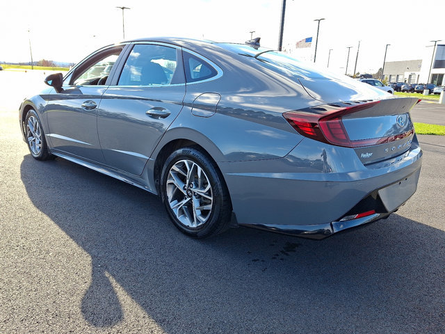 Used 2021 Hyundai Sonata SEL w/ Convenience Package image 5