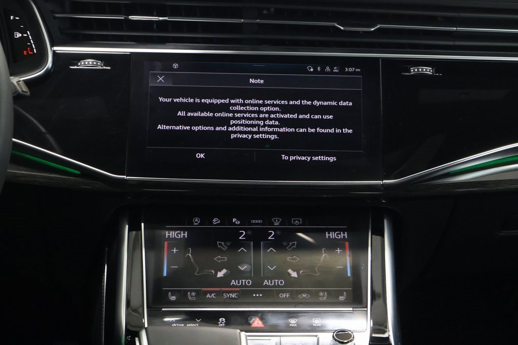 Certified 2025 Audi Q8 Prestige image 19