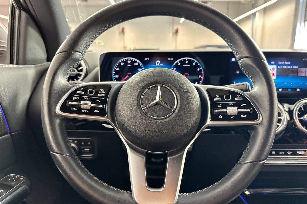 Used 2021 Mercedes-Benz GLA 250 image 28