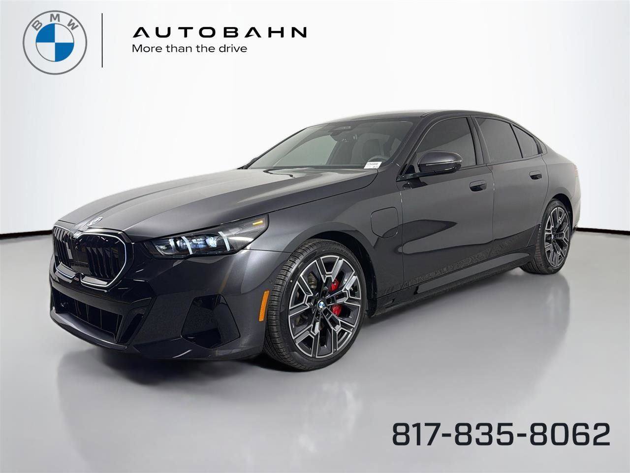 New 2026 BMW 550e xDrive w/ Executive Package image 1