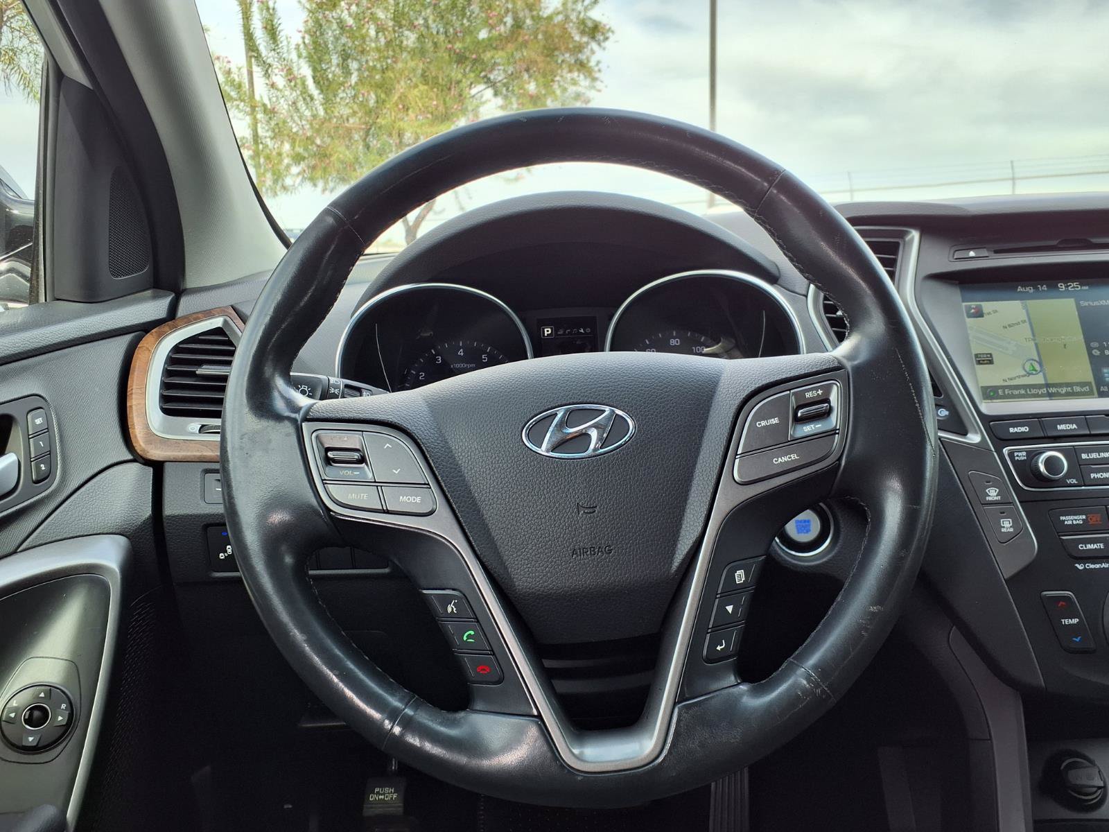 Used 2018 Hyundai Santa Fe Sport FWD image 19