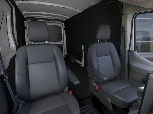 New 2026 Ford Transit 250 148 Medium Roof w/ Load Area Protection Package RWD image 10