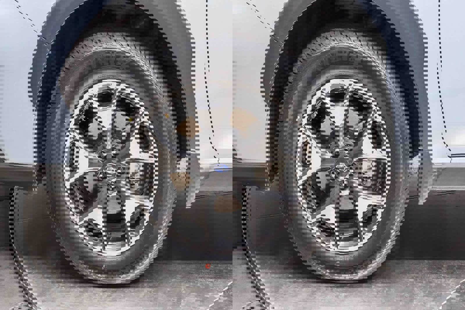 Used 2020 Subaru Crosstrek 2.0i Premium image 9