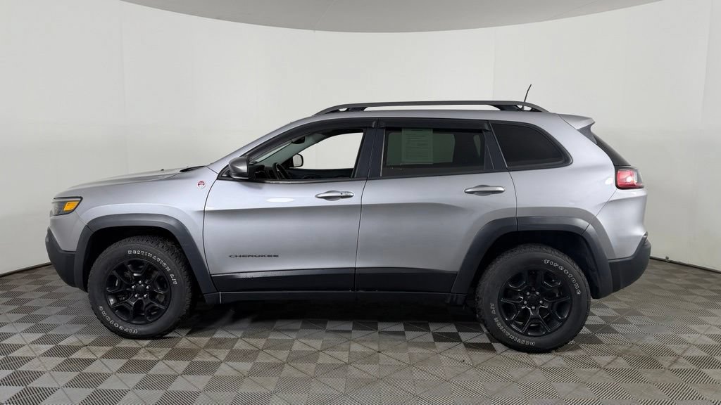 Used 2021 Jeep Cherokee Trailhawk w/ Trailer Tow Group AWD/4WD image 5
