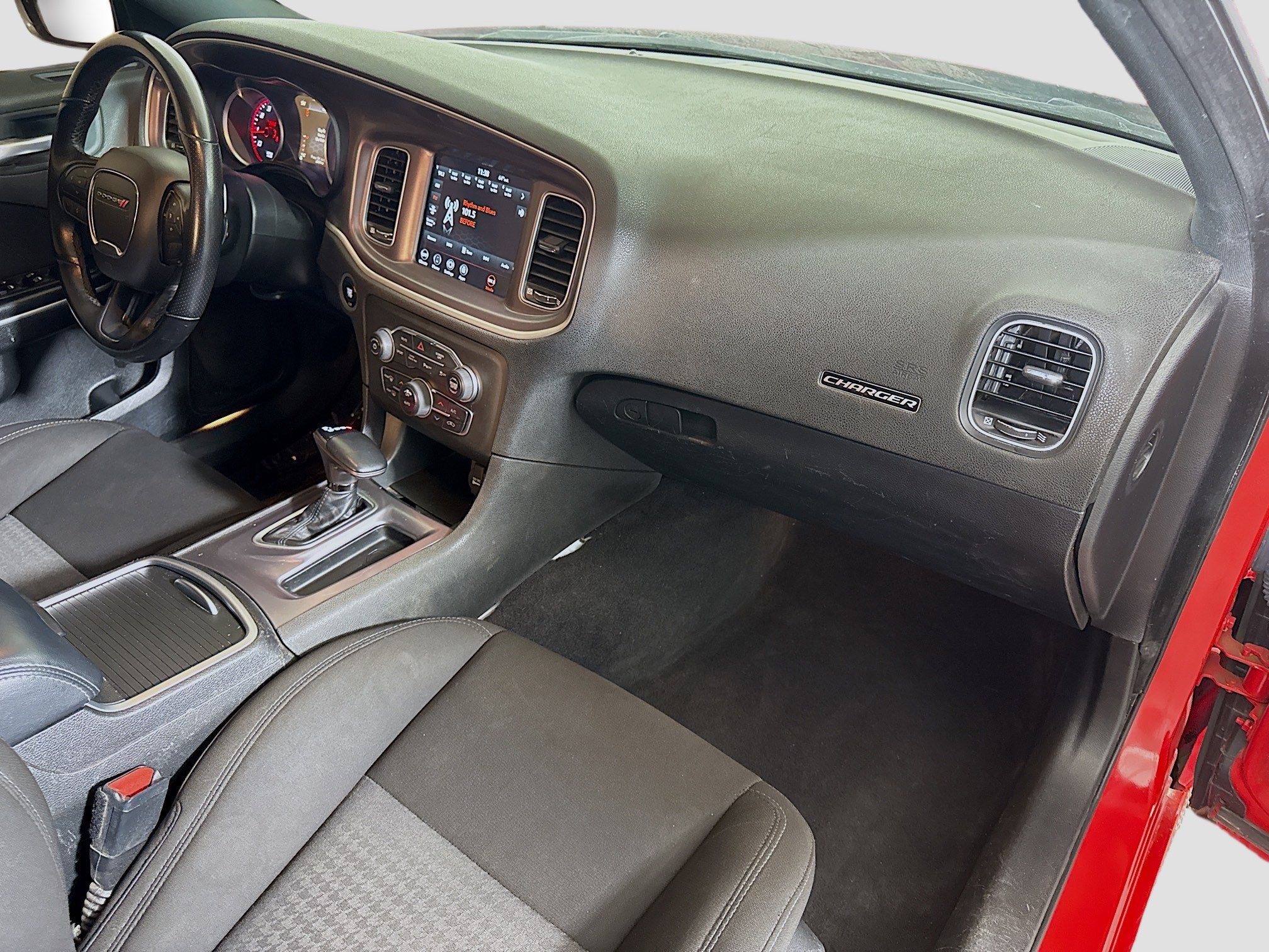 Used 2022 Dodge Charger GT image 30