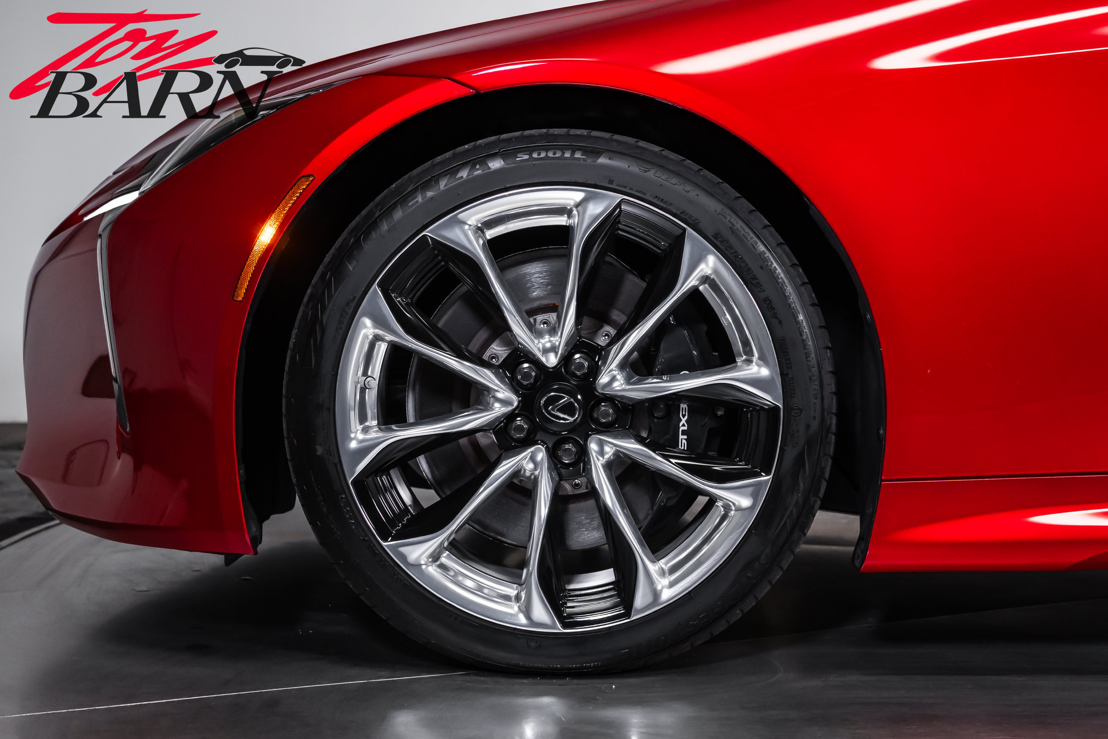 Used 2022 Lexus LC 500 Convertible w/ Touring Package RWD image 23