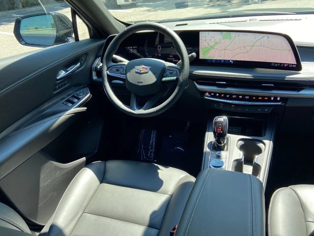 Used 2025 Cadillac XT4 Premium Luxury AWD/4WD image 15