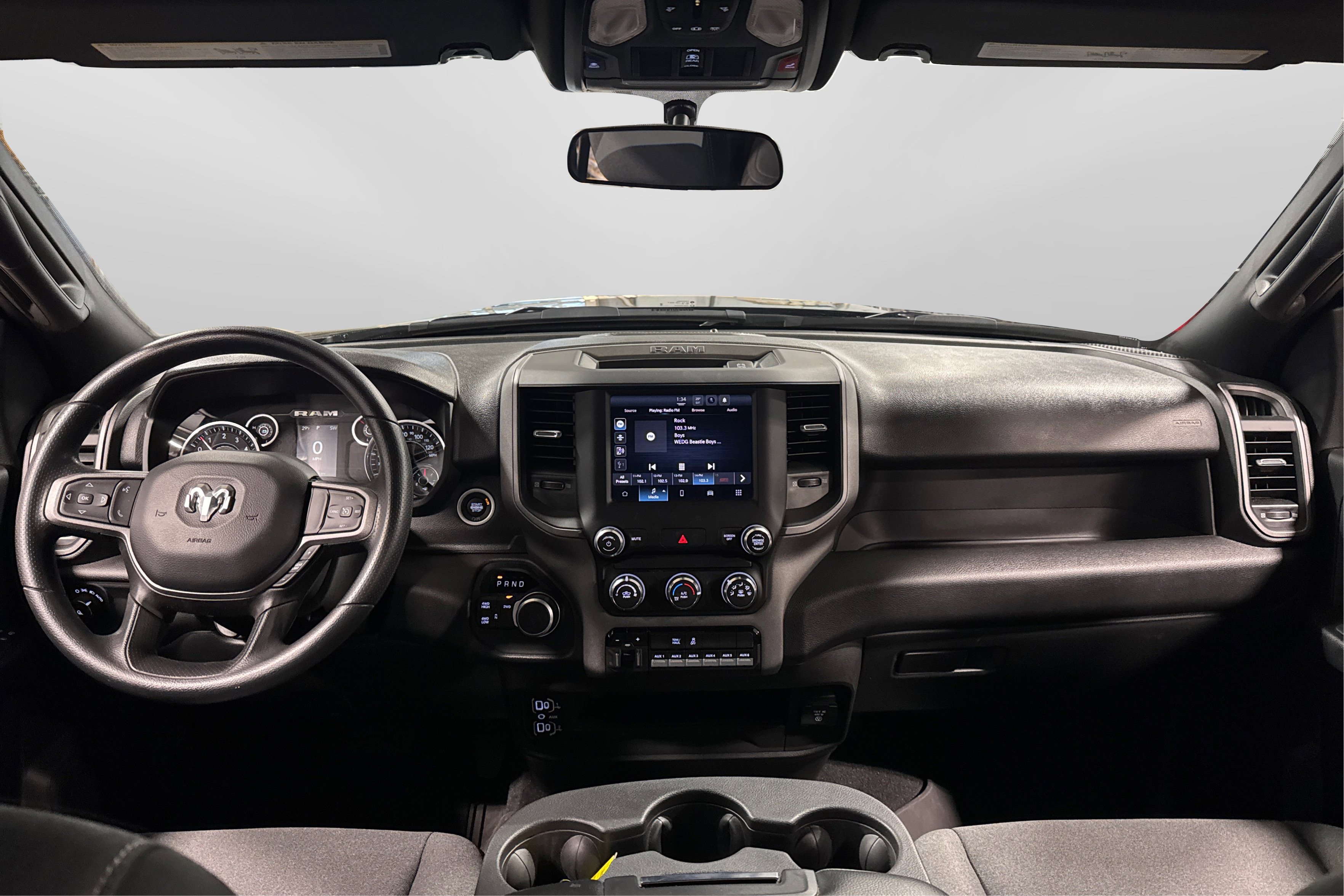 Used 2024 RAM 2500 Tradesman w/ Chrome Appearance Group image 24