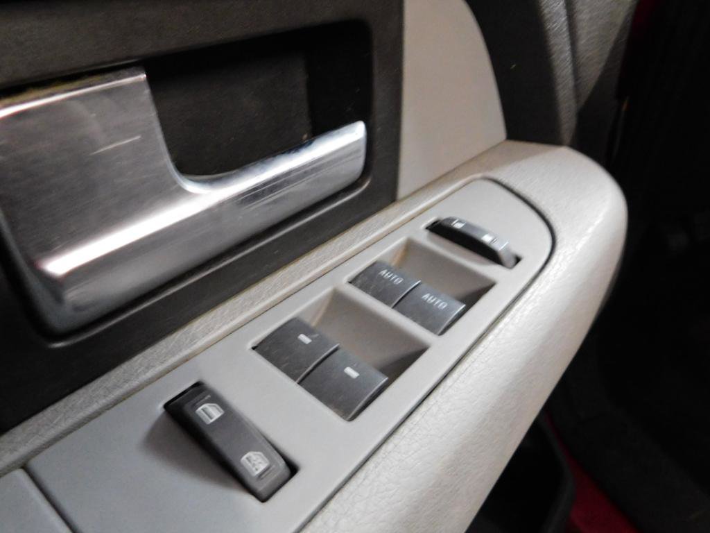 Used 2014 Ford F150 XLT w/ Equipment Group 302A Luxury image 12