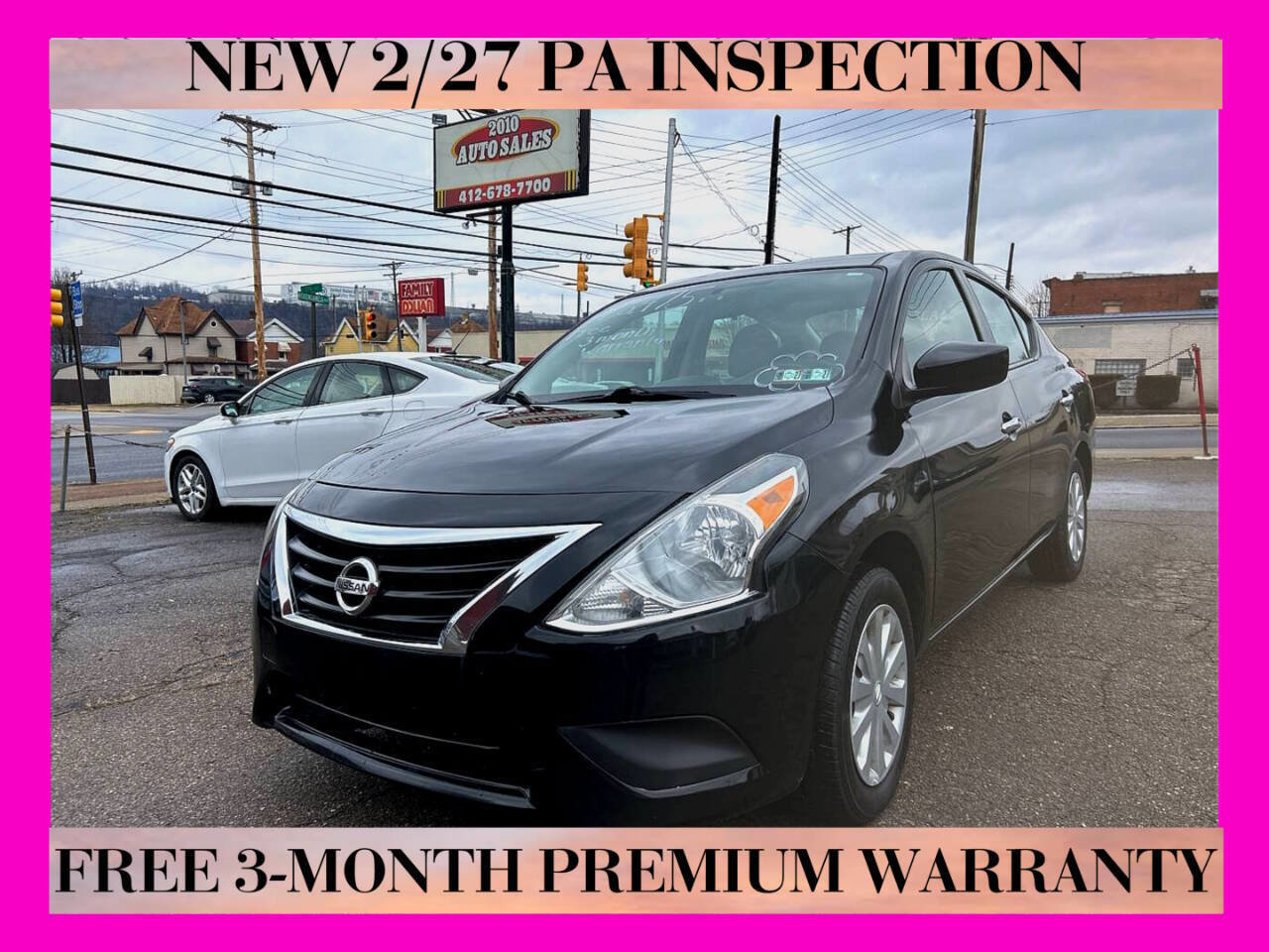 Used 2017 Nissan Versa SV image 1