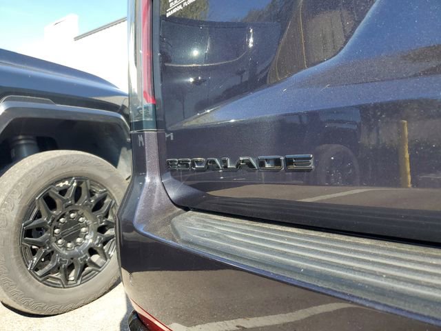 Used 2022 Cadillac Escalade Sport Platinum w/ LPO, ONYX Package image 7