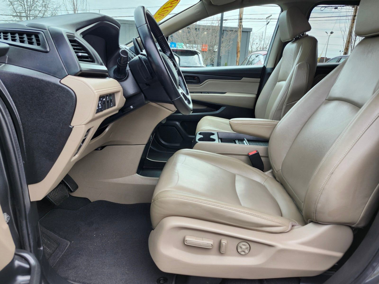 Used 2019 Honda Odyssey EX-L image 19