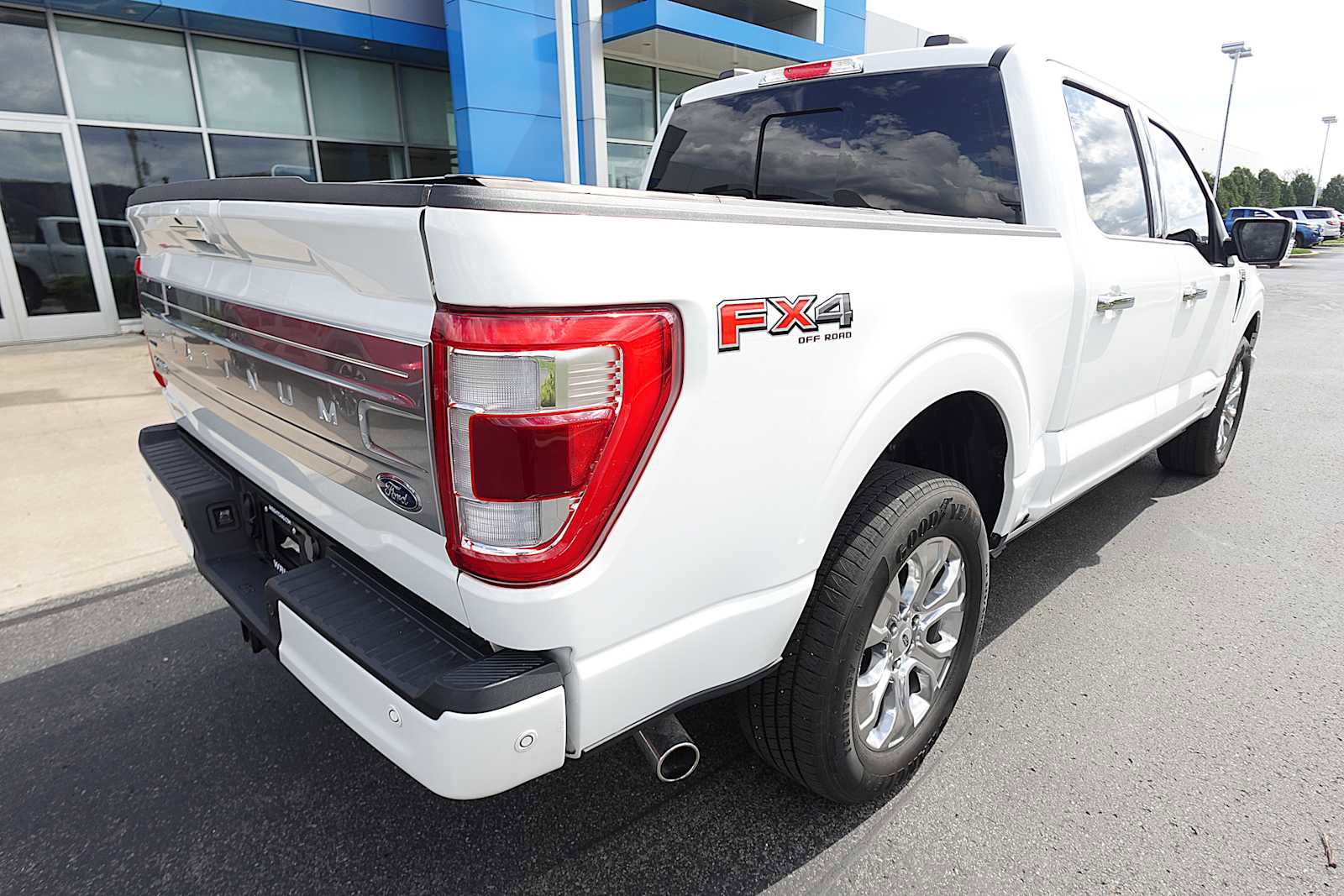 Used 2023 Ford F150 Platinum w/ Equipment Group 701A High image 3