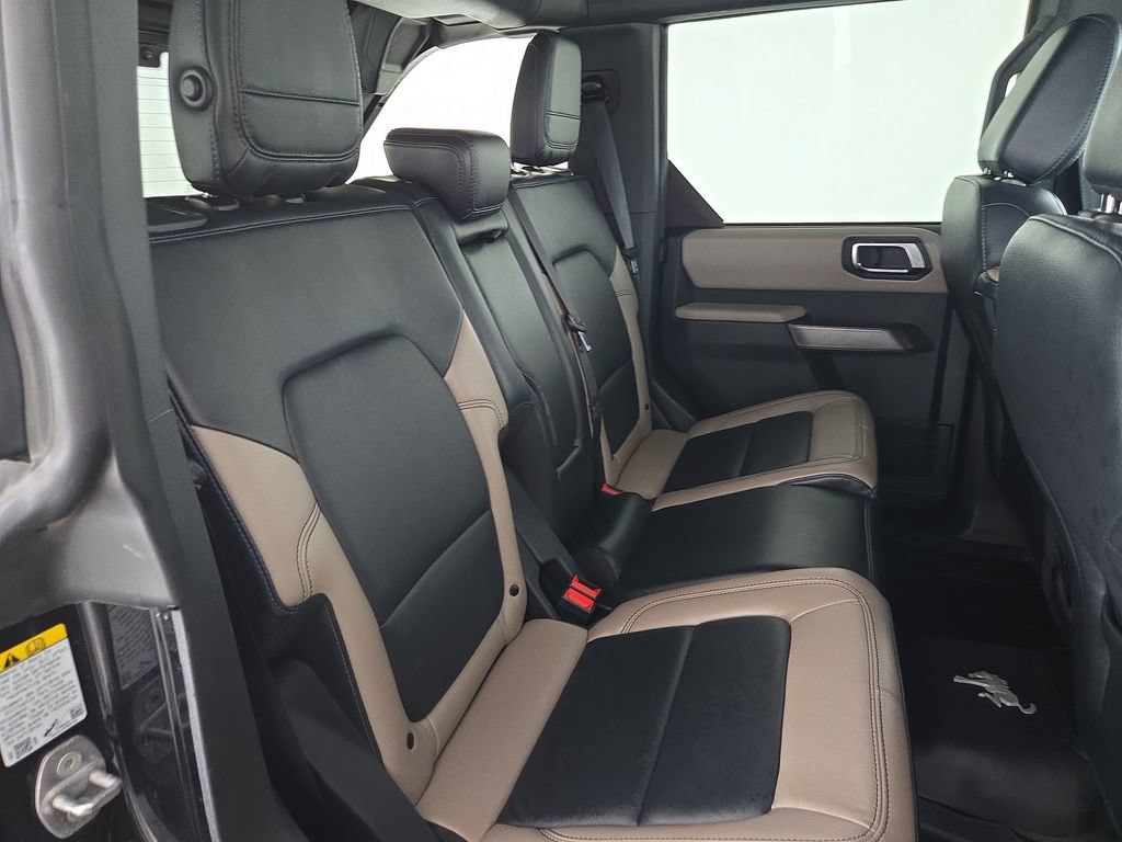 Used 2022 Ford Bronco Wildtrak AWD/4WD image 31