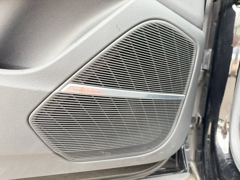 Used 2020 Audi Q8 Premium Plus w/ Premium Plus Package image 10