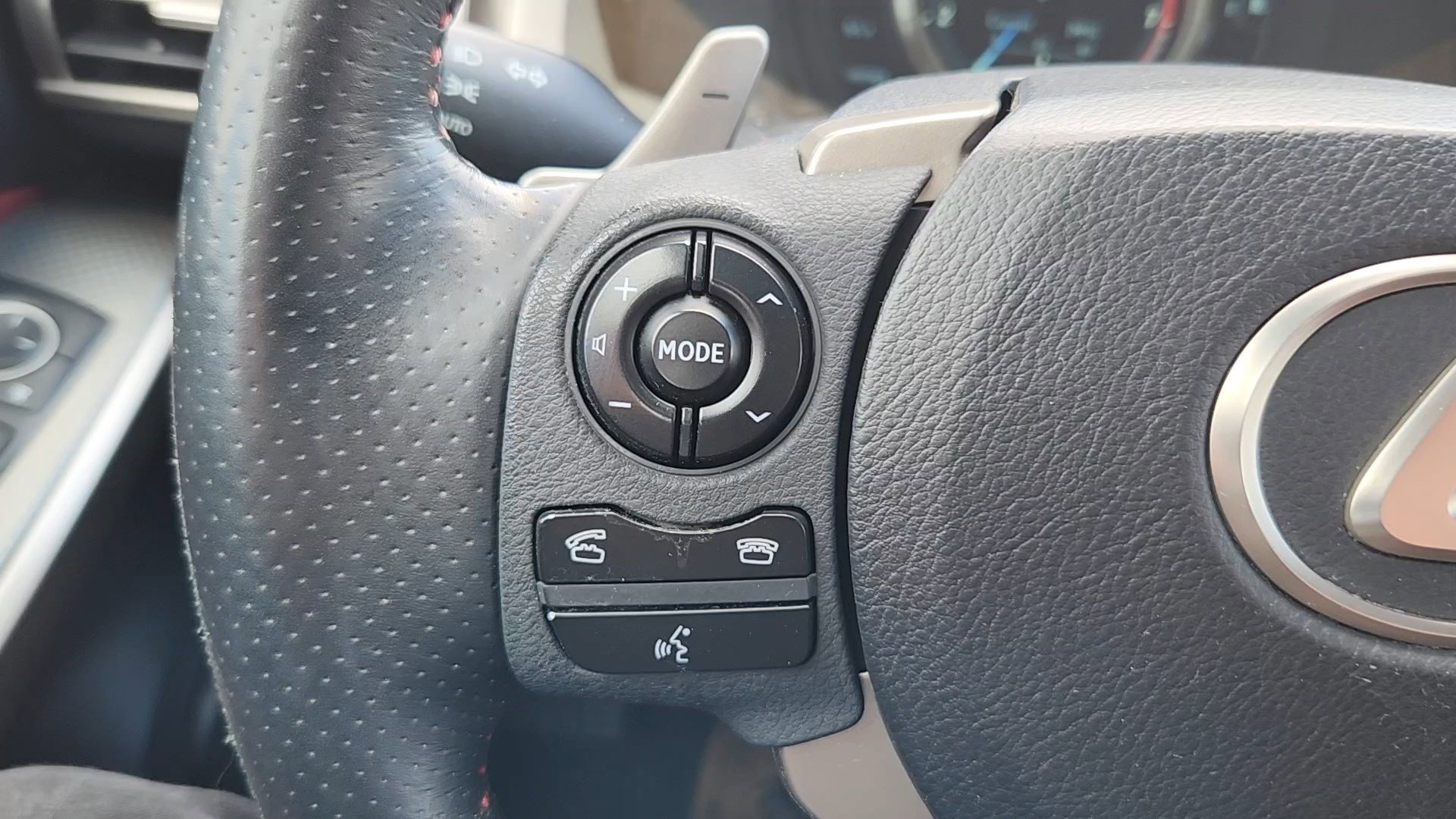 Used 2014 Lexus IS 350 AWD w/ F Sport Package image 12