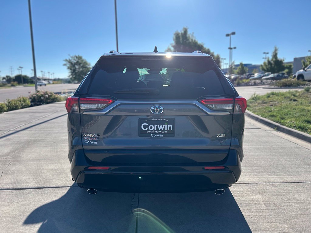 Used 2024 Toyota RAV4 XSE w/ Weather Package AWD/4WD image 8