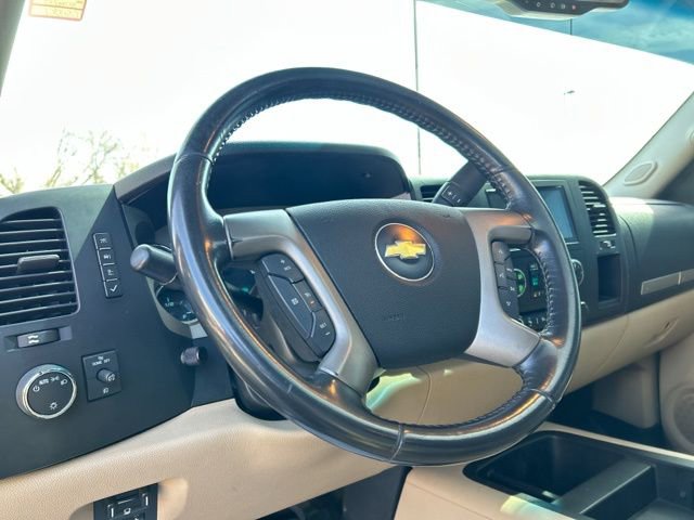 Used 2008 Chevrolet Silverado 2500 LT w/ 2LT Convenience Package image 32