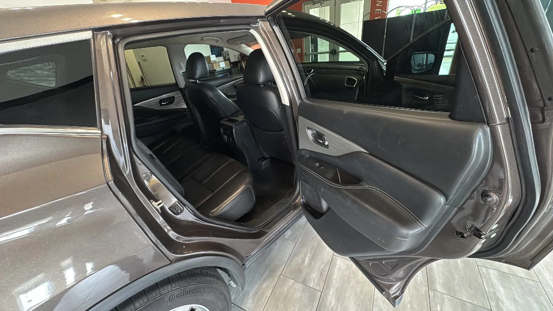 Used 2018 Nissan Murano S FWD image 20