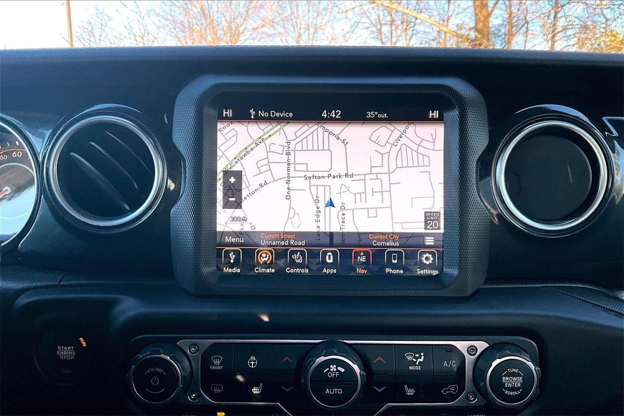 Certified 2023 Jeep Wrangler Unlimited Rubicon 392 w/ Trailer Tow Package image 13