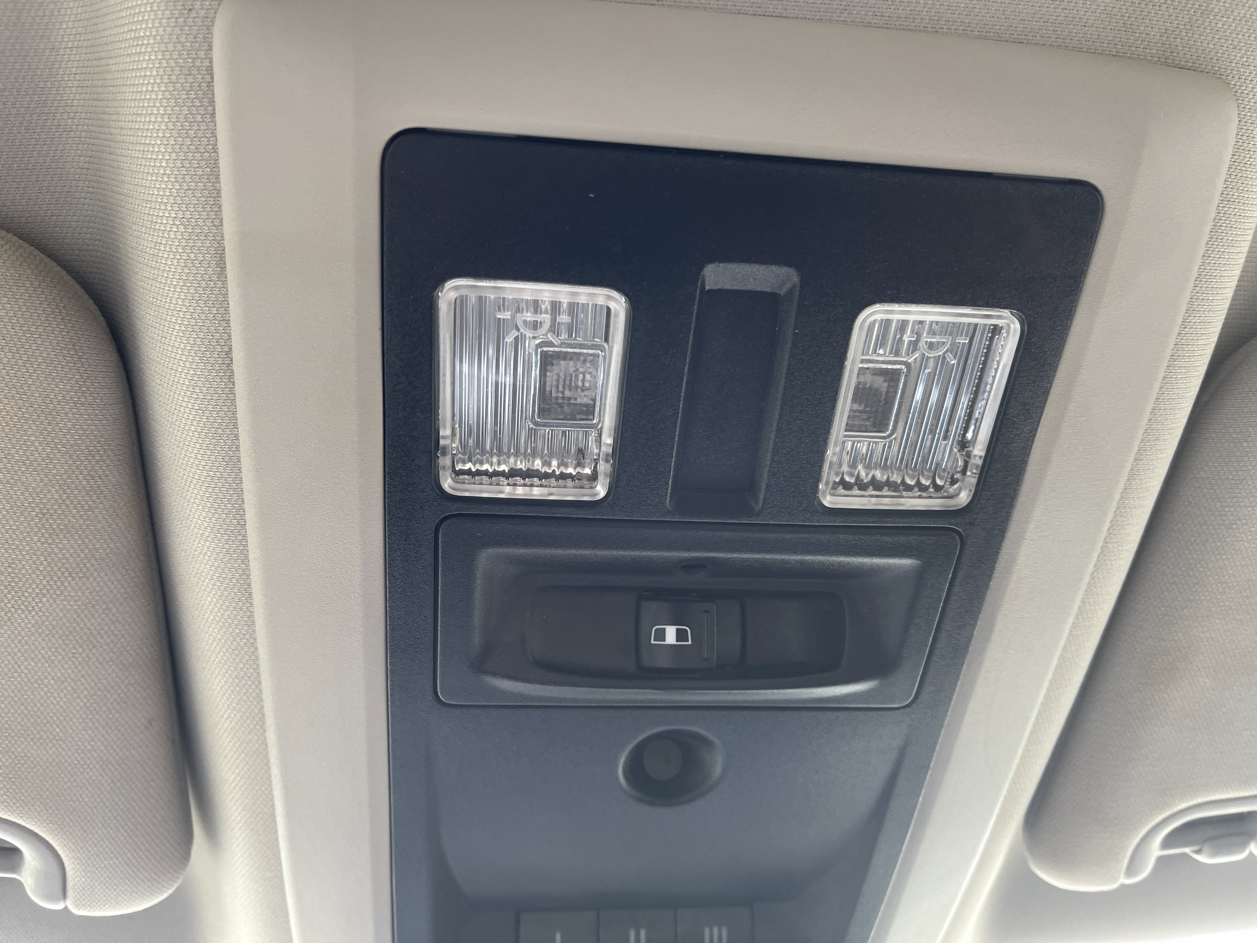 Used 2018 RAM 3500 Laramie image 34