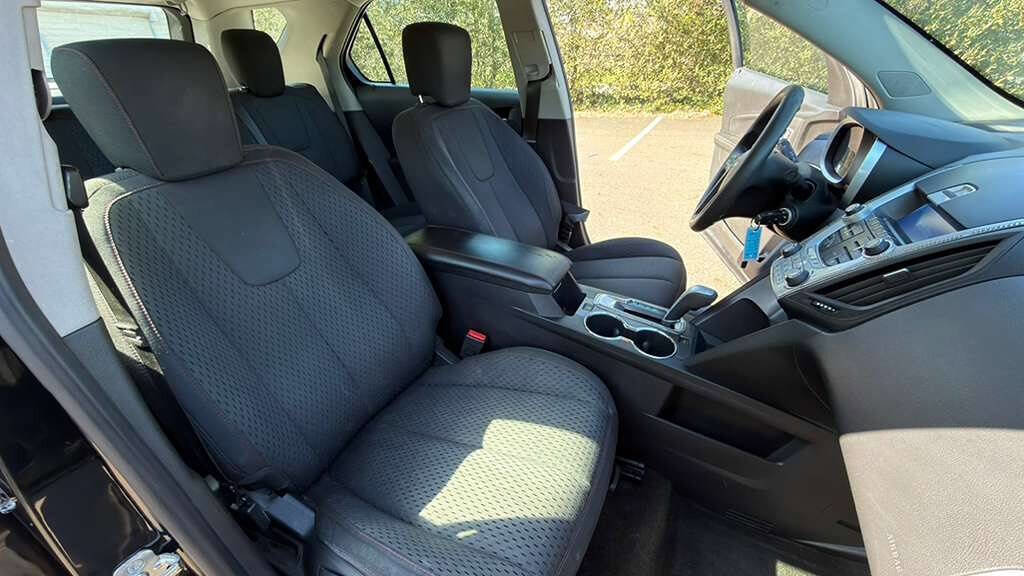 Used 2012 Chevrolet Equinox LS w/ LPO, Protection Package AWD/4WD image 27