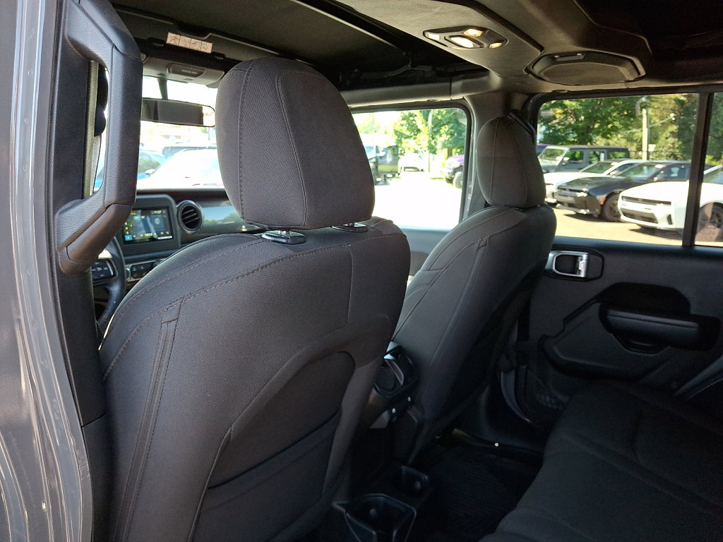 Used 2019 Jeep Wrangler Unlimited Sport AWD/4WD image 21