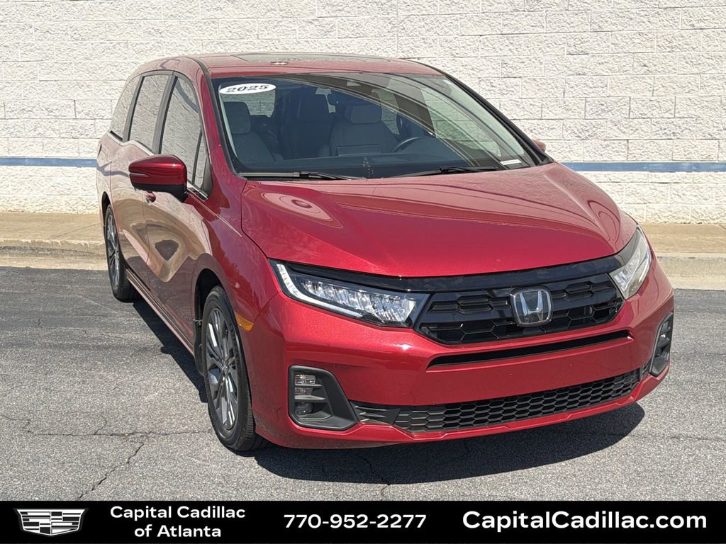 Used 2025 Honda Odyssey Touring image 1