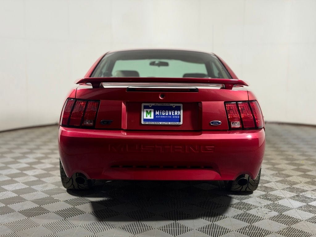 Used 2002 Ford Mustang GT RWD image 5