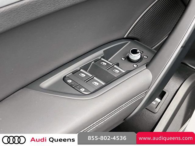 Used 2025 Audi Q5 2.0T Premium Plus w/ Premium Plus Package AWD/4WD image 16