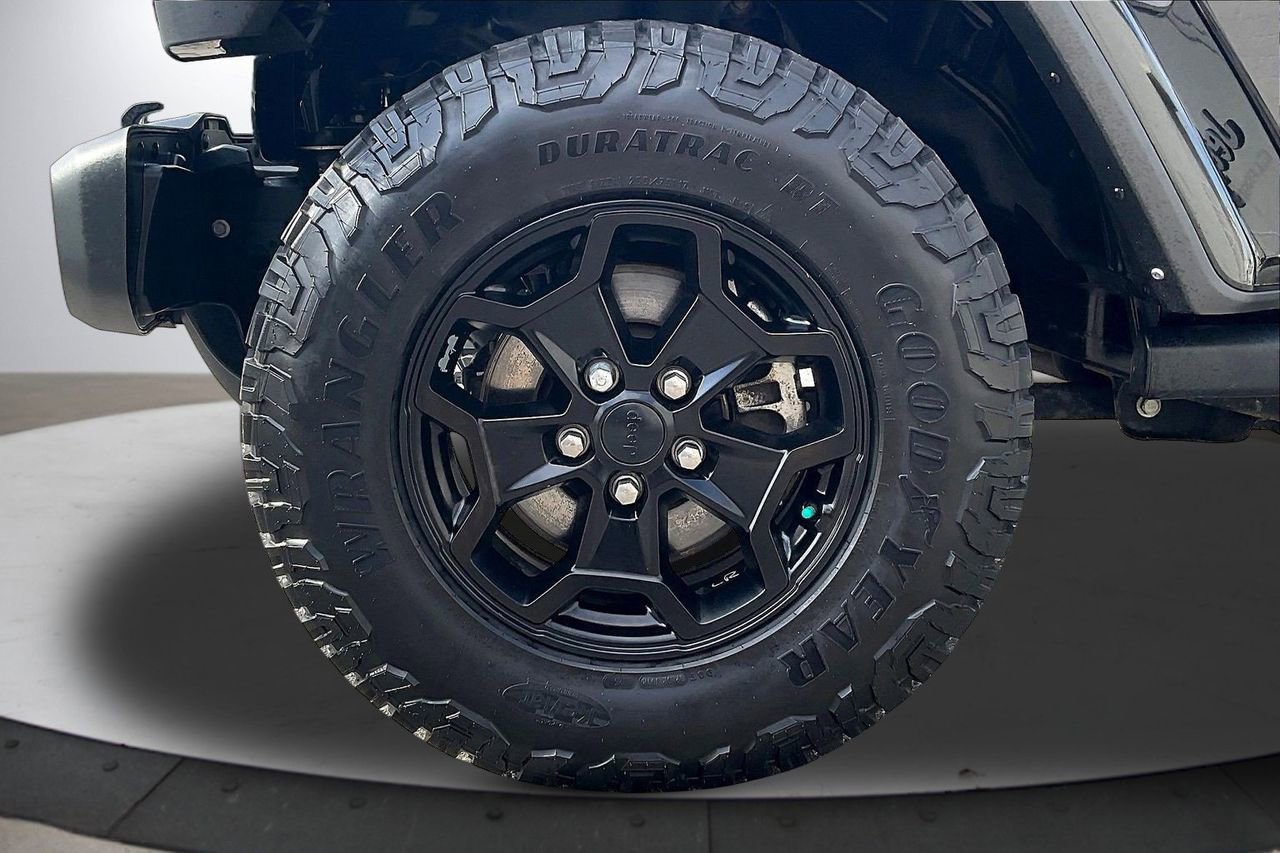 Used 2021 Jeep Gladiator Willys image 33