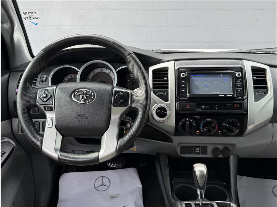 Used 2014 Toyota Tacoma 4x4 Access Cab w/ SR5 Package image 18