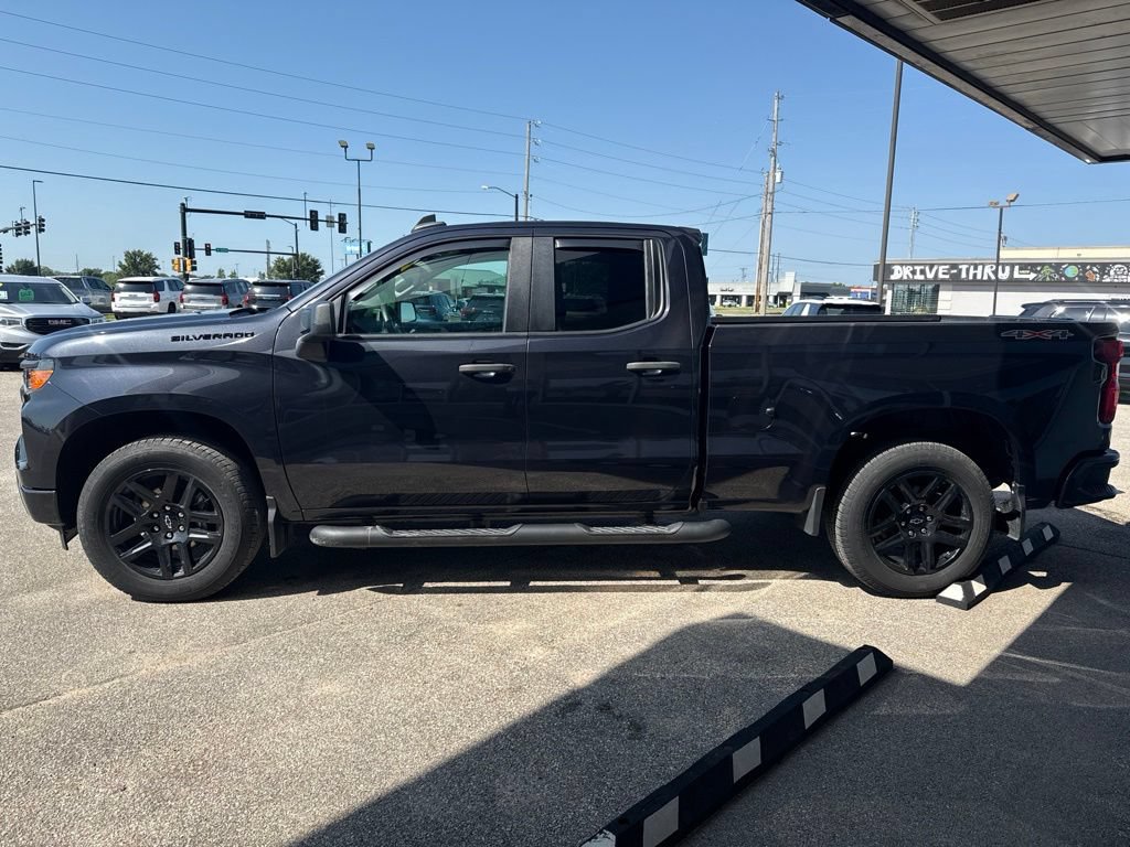 Used 2023 Chevrolet Silverado 1500 Custom w/ LPO, Dark Essentials Package AWD/4WD image 3