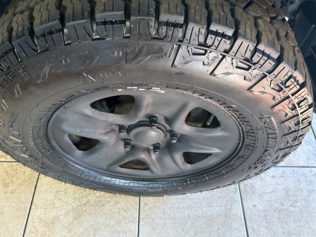 Used 2014 Toyota Tundra Limited w/ Limited Premium Package image 22