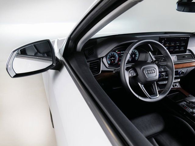 Certified 2023 Audi Q5 2.0T Prestige AWD/4WD image 26