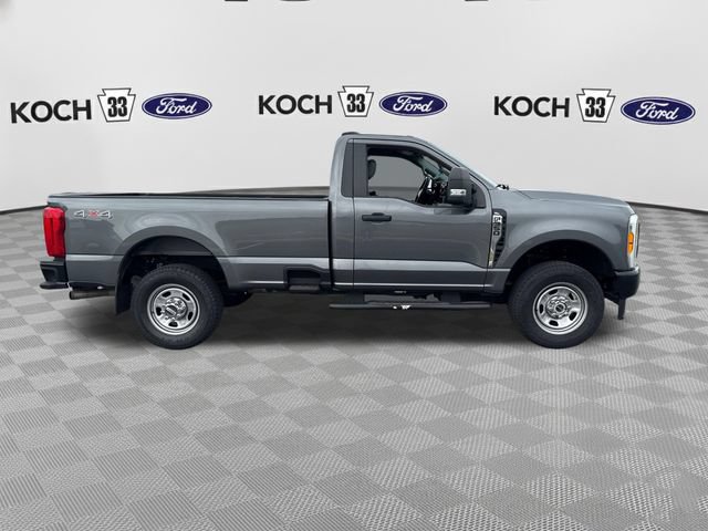 Used 2023 Ford F350 XL AWD/4WD image 9