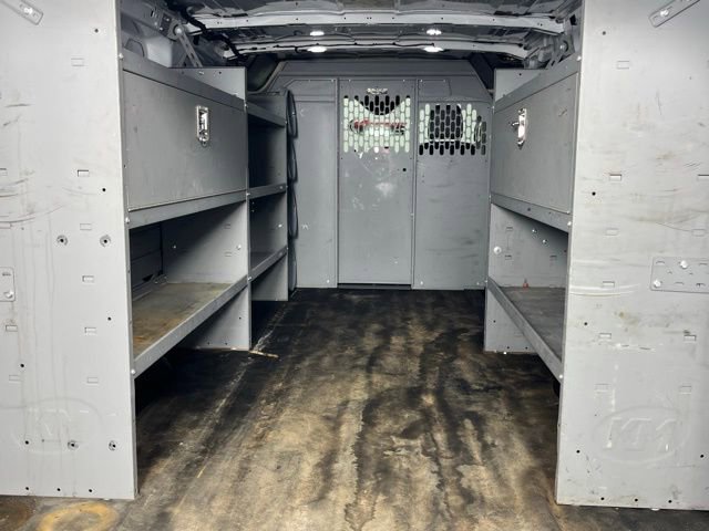 Used 2020 Ford Transit 350 Low Roof RWD image 9