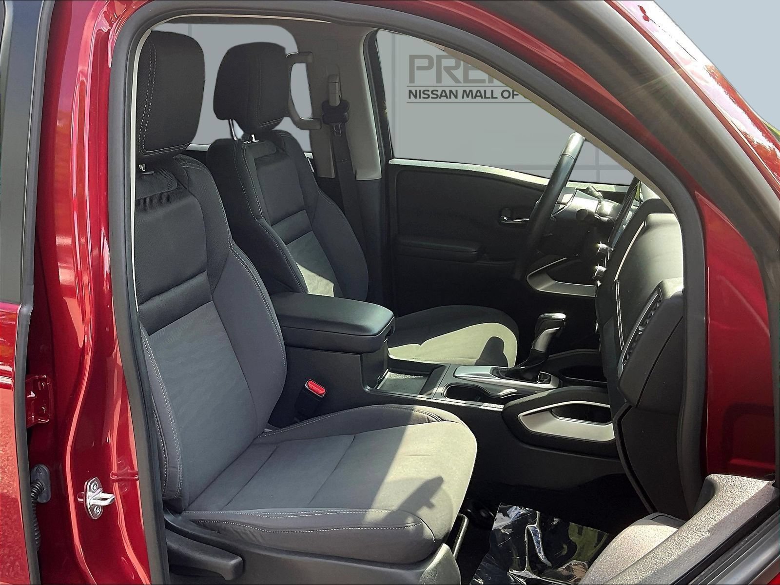 Certified 2024 Nissan Frontier SV w/ SV Convenience Package RWD image 30