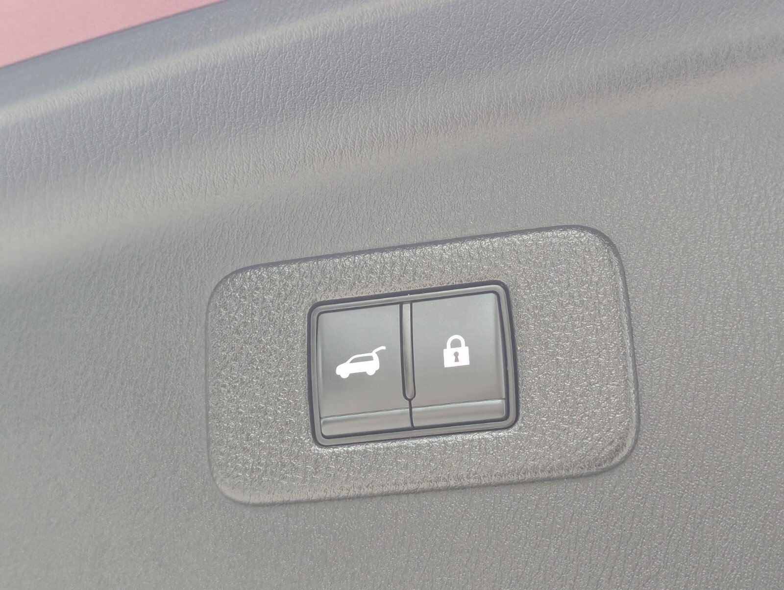 Used 2024 Nissan Armada Platinum w/ Cargo Package AWD/4WD image 18