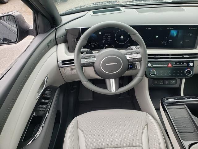 New 2025 Hyundai Tucson Limited image 10