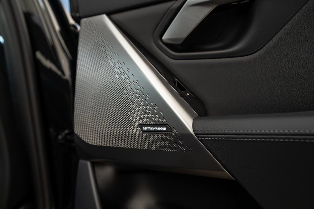 New 2026 BMW 530i xDrive w/ M Sport Package image 43