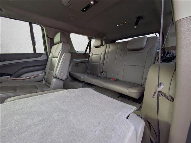 Used 2019 Chevrolet Suburban Premier image 21