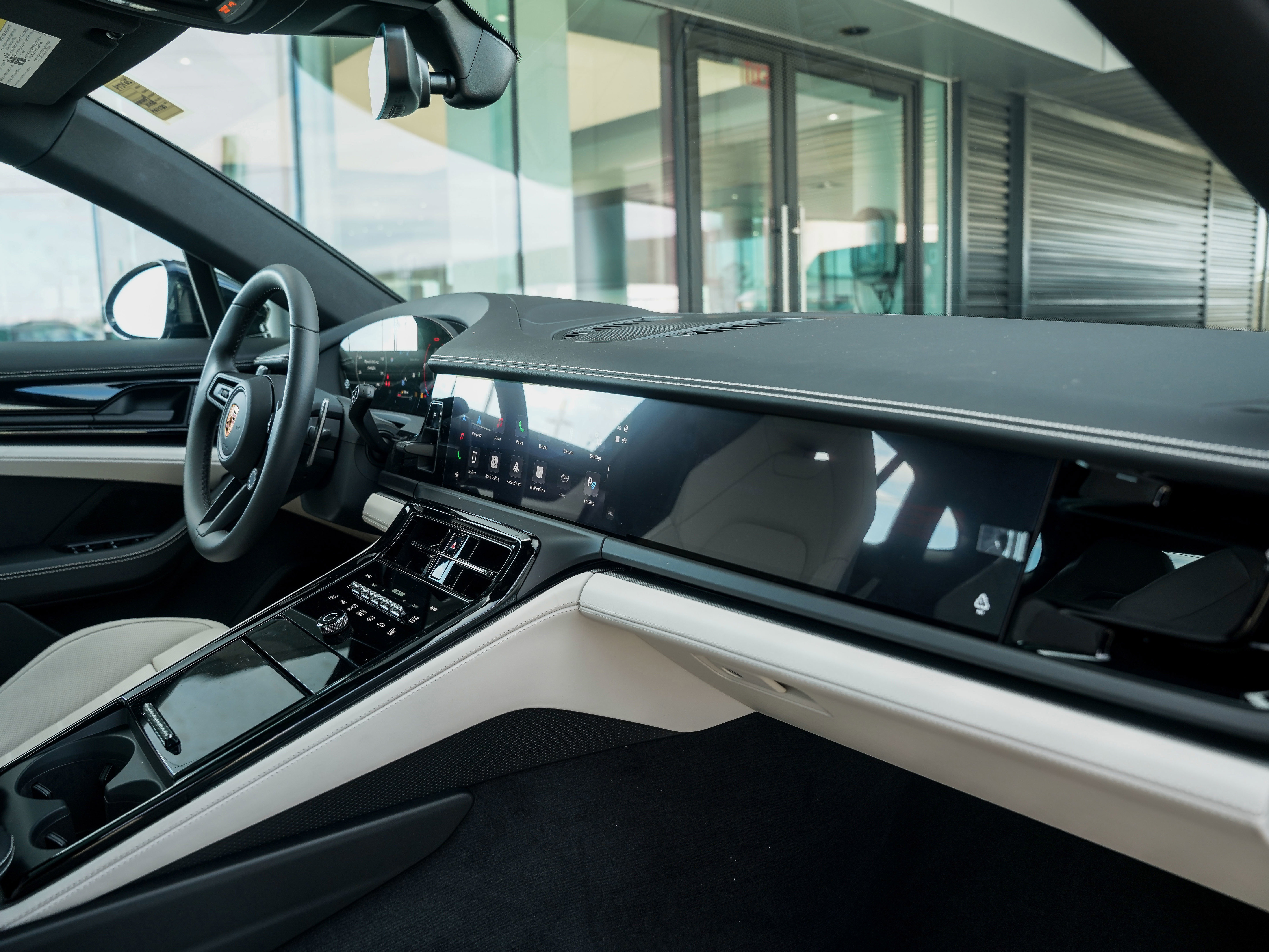 New 2026 Porsche Panamera 4 image 33